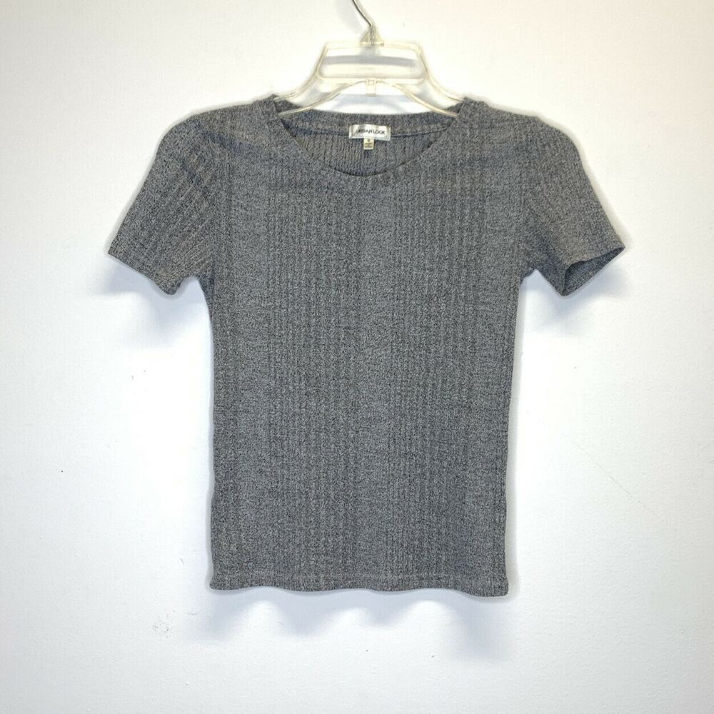 Urban Look Women Solid Round Neck pullover sweater top short sleeve Sz S knit